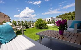 Apartmani Lara
